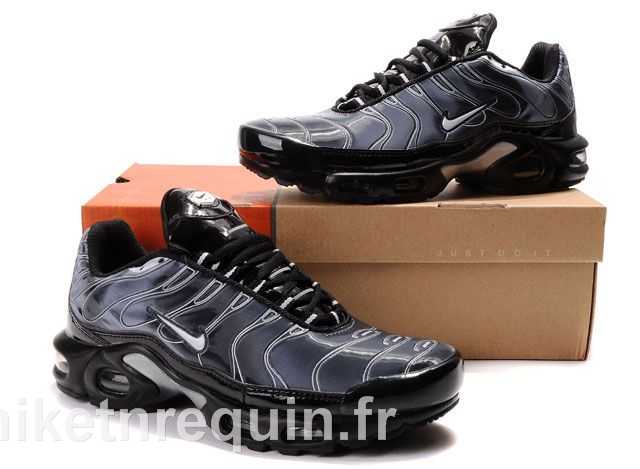 air tn noire empeigne noire exclusive (2)